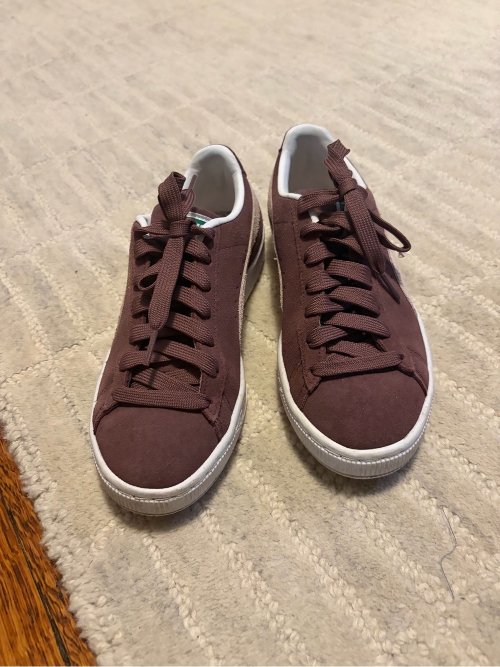 Puma Low-Top Sneakers in dark burgundy